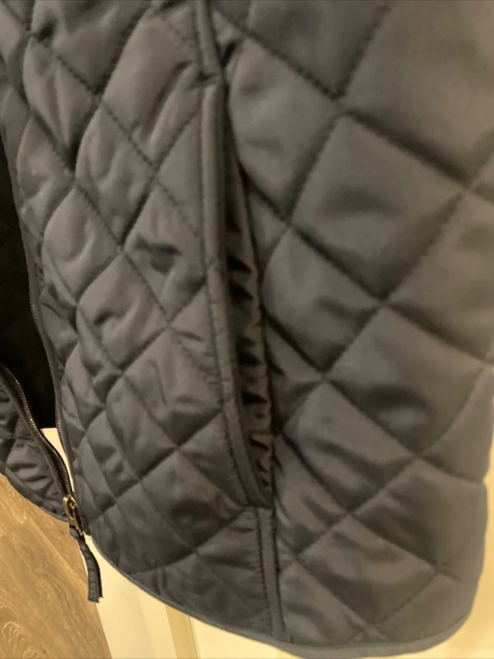 Van Heusen Black Quilted Vest - Picture 7 of 7